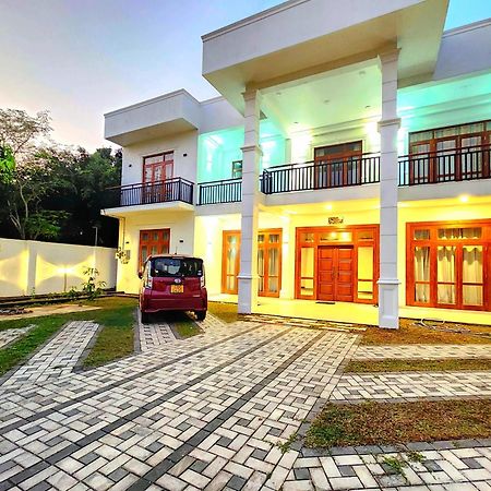 Regno Villa The Infinity By Nflix Panadura Exterior photo